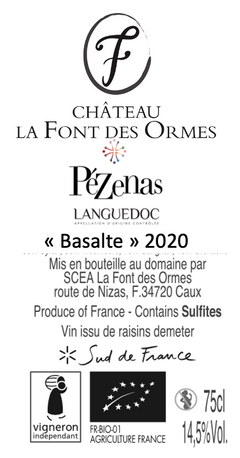 Contre-étiquette de Basalte 2020, avec l’appellation, le degré de 14,5 % vol et les mentions réglementaires